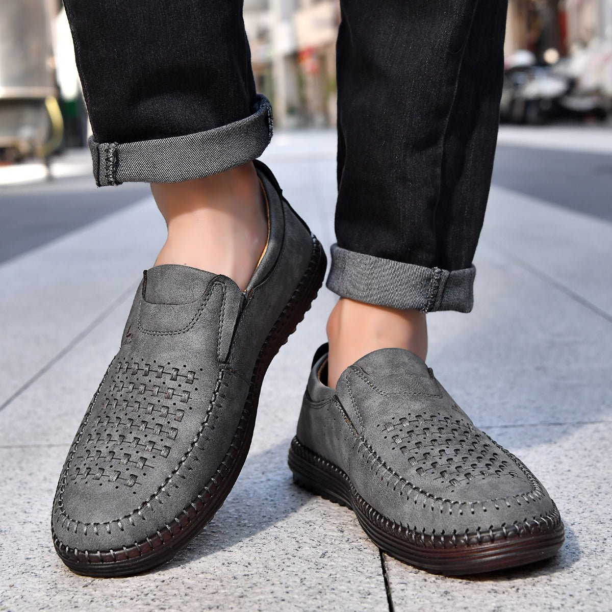 Men's Comfortable Casual Shoes, Built-In Arch Support, Lightweight, Waterproof, Slip Resistant, Breathable Upper, Durable For 5 Years.