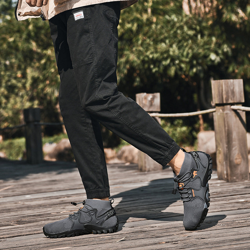 Men's Brand Hiking Shoes Outdoor Shoes Waterproof Non-slip anti-sprain